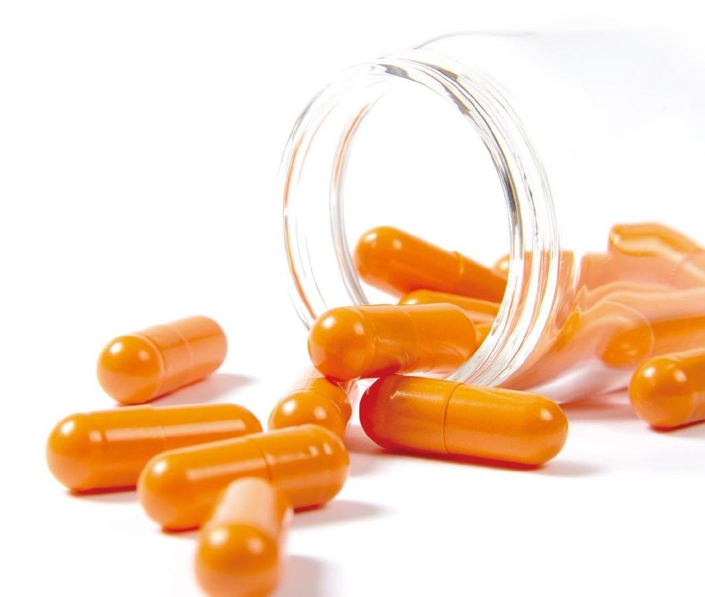 Orange and white HPMC capsules